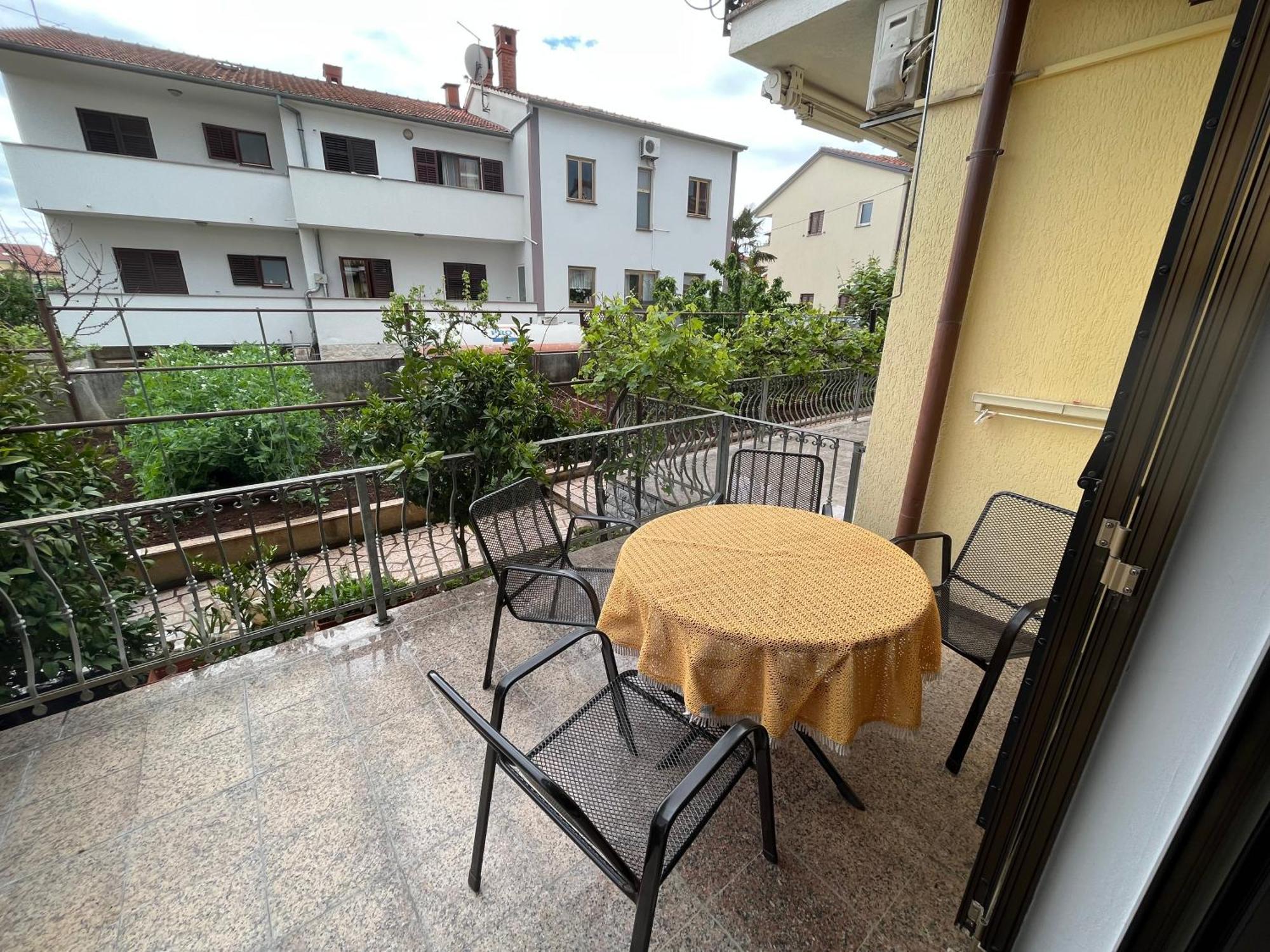 Holiday Apartments Sonne โรวีน ภายนอก รูปภาพ